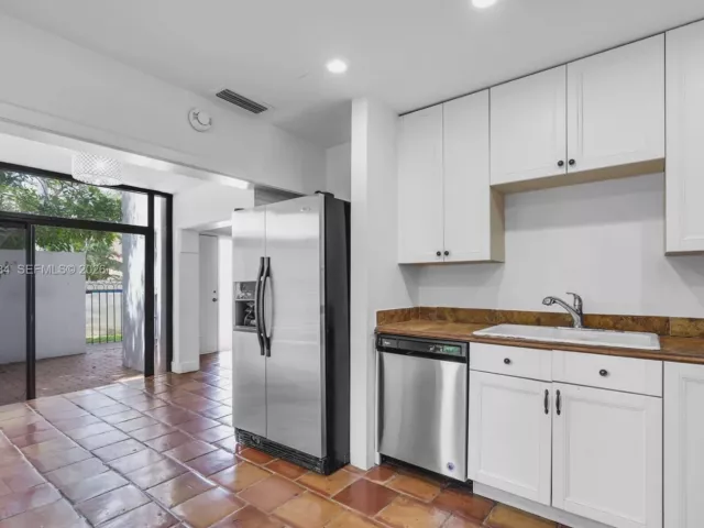 Продажа дома по адресу 20908 Leeward Ct 231-3 - фото 6792671