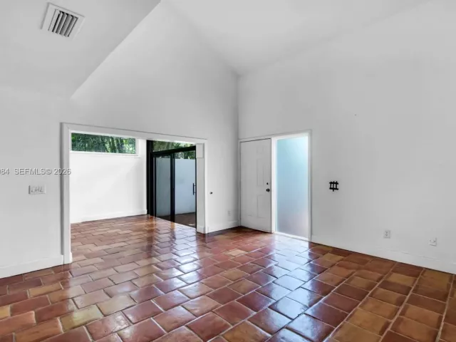 Продажа дома по адресу 20908 Leeward Ct 231-3 - фото 6792673