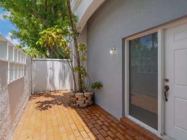 Продажа дома по адресу 20908 Leeward Ct 231-3 - фото 6792657