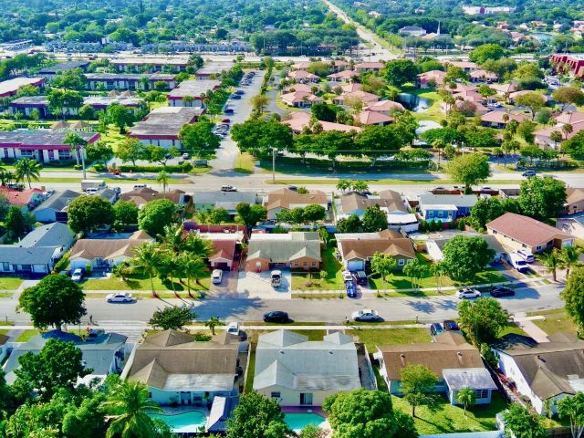 Продажа дома по адресу 22710 SW 65th Circle - фото 6808940