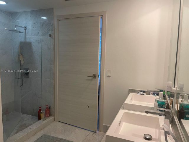 Продажа квартиры #2207 - фото 6794846