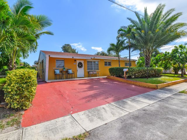 Продажа дома по адресу 7050 Raleigh Street - фото 6809655