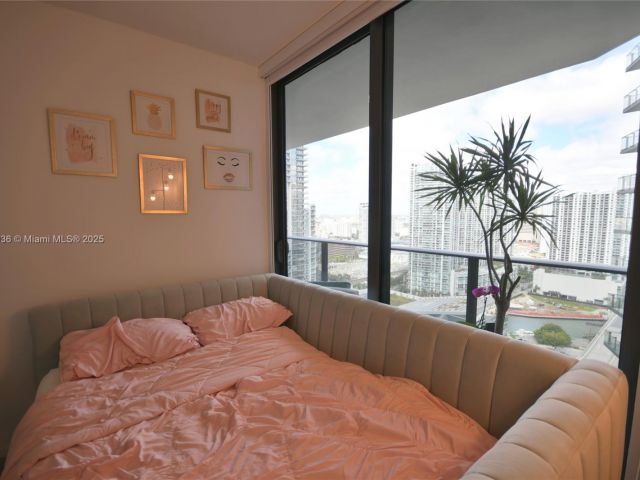 Квартира в аренду номер3109 - фото 6794873