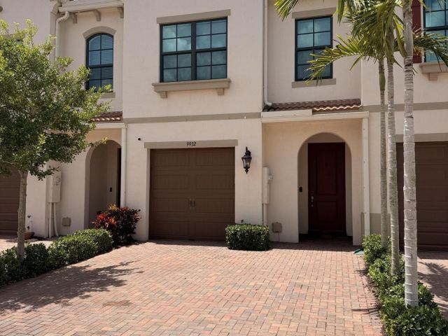 Дом в аренду по адресу 9932 Brickhill Drive - фото 6797104