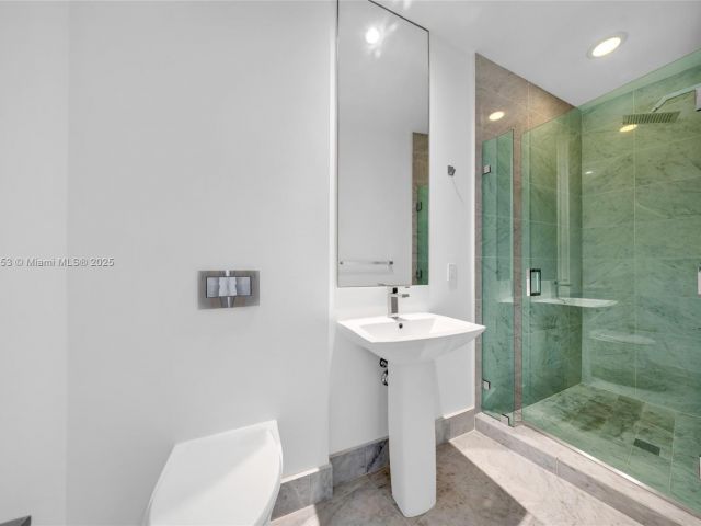 Квартира в аренду номер5204 - фото 6794882