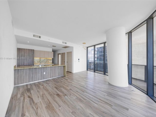 Квартира в аренду номер5204 - фото 6794892