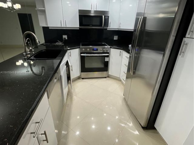 Продажа квартиры #1823 - фото 6797939