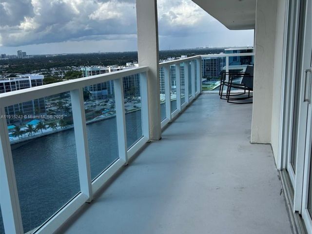 Продажа квартиры #1823 - фото 6797941