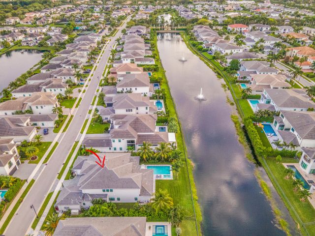 Продажа дома по адресу 7480 NW 26th Way - фото 6809200