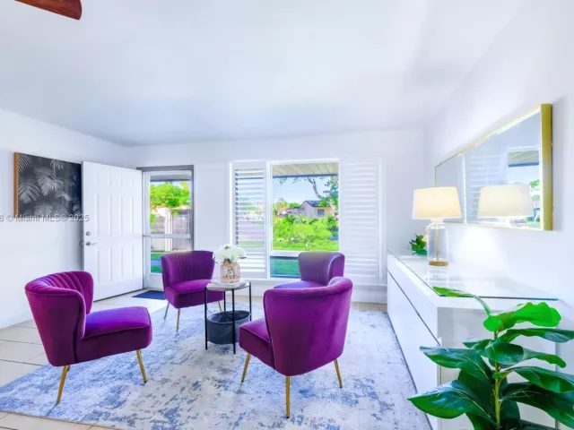 Дом в аренду по адресу 312 N Luna Ct 0 - фото 6794516