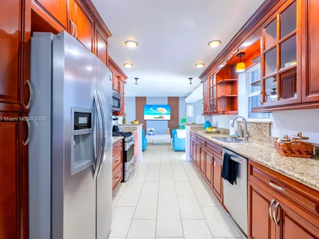 Дом в аренду по адресу 312 N Luna Ct 0 - фото 6794504