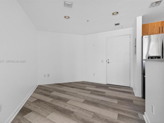 Продажа квартиры #T-2407 - фото 7429965