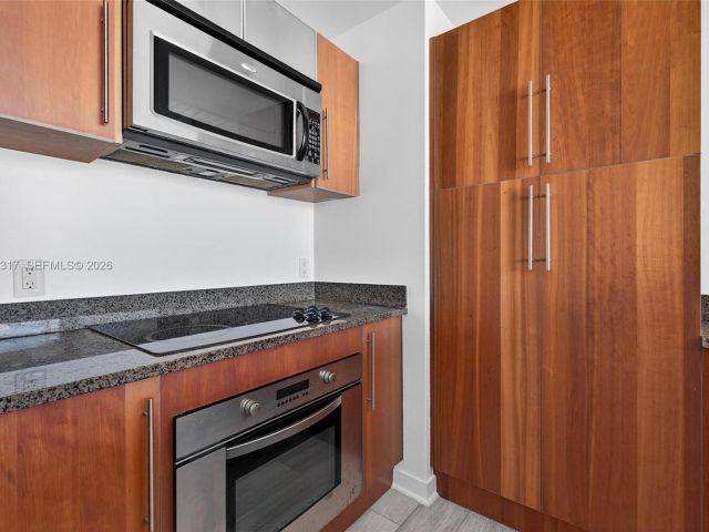 Продажа квартиры #T-2407 - фото 7429969