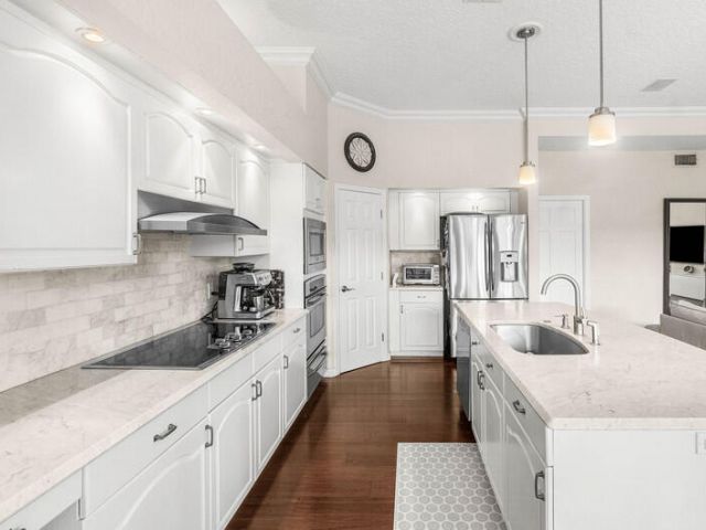 Продажа дома по адресу 2620 Windham Court - фото 6803520