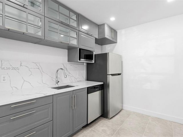 Продажа дома по адресу 760 NW 126th St - фото 6795625