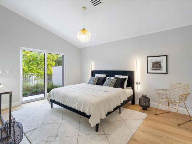 Продажа дома по адресу 21767 Philmont Court - фото 6809255