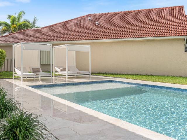 Продажа дома по адресу 21767 Philmont Court - фото 6809263