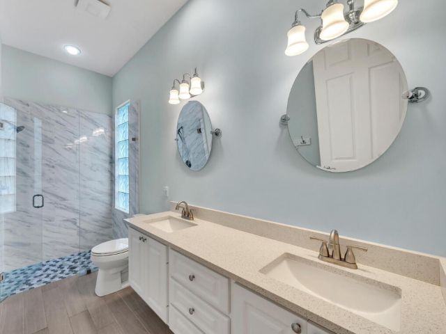 Дом в аренду по адресу 4784 Blossom Drive - фото 6798507