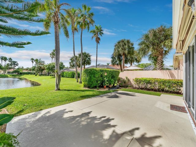 Дом в аренду по адресу 4784 Blossom Drive - фото 6798516