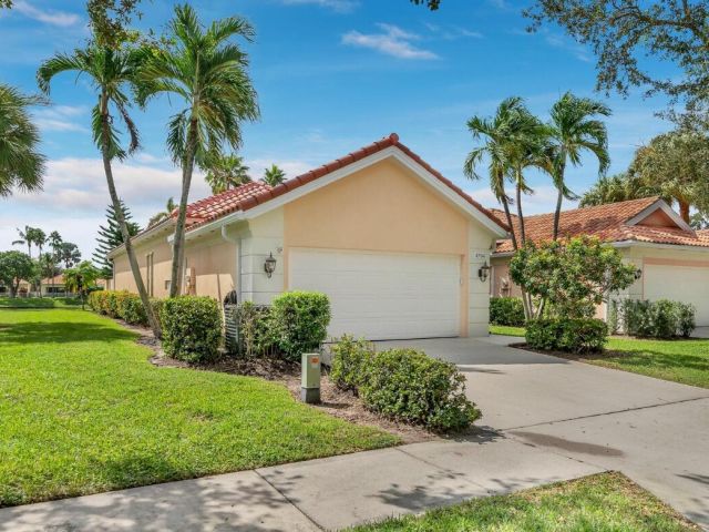 Дом в аренду по адресу 4784 Blossom Drive - фото 6798518