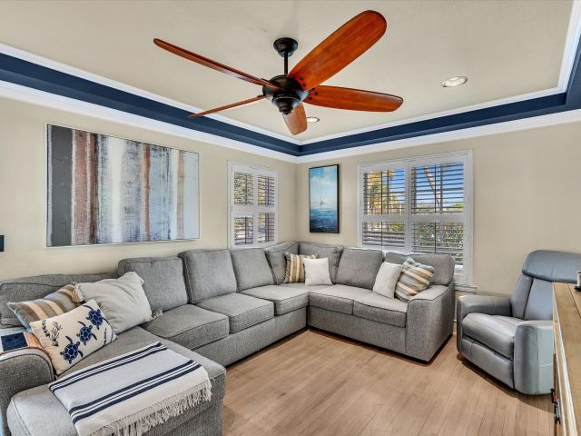 Дом в аренду по адресу 436 38th Street N - фото 6797511