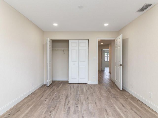 Продажа дома по адресу 10879 Handel Place - фото 6808984