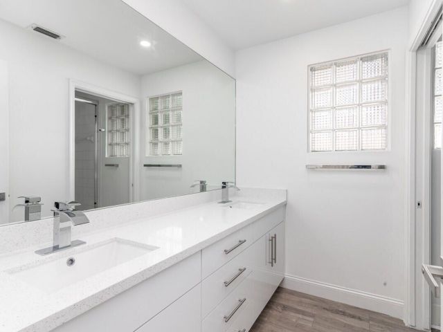 Продажа дома по адресу 10879 Handel Place - фото 6808985