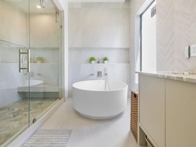 Продажа дома по адресу 1504 NE 6th Street - фото 6803726