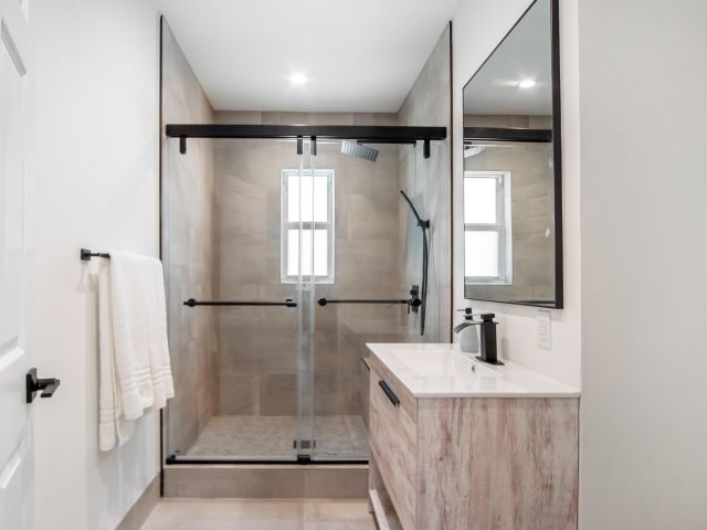 Дом в аренду по адресу 121 George Bush Boulevard - фото 6798490