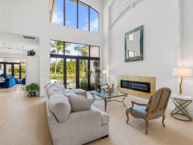 Продажа дома по адресу 17894 Monte Vista Drive - фото 6830478