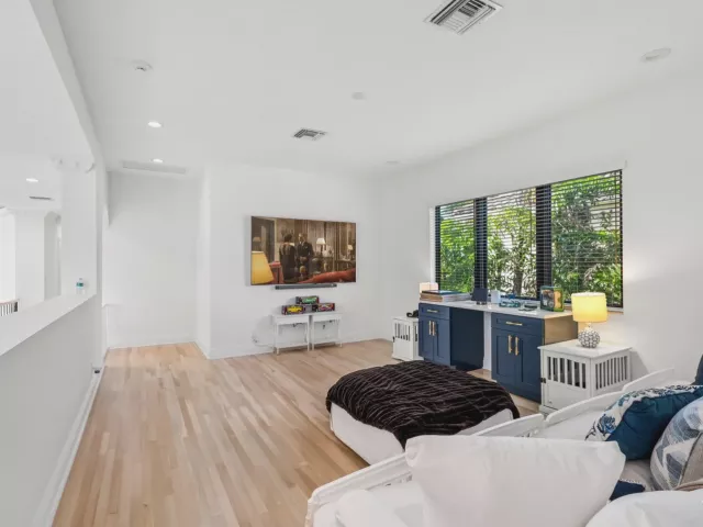 Продажа дома по адресу 17894 Monte Vista Drive - фото 9000074