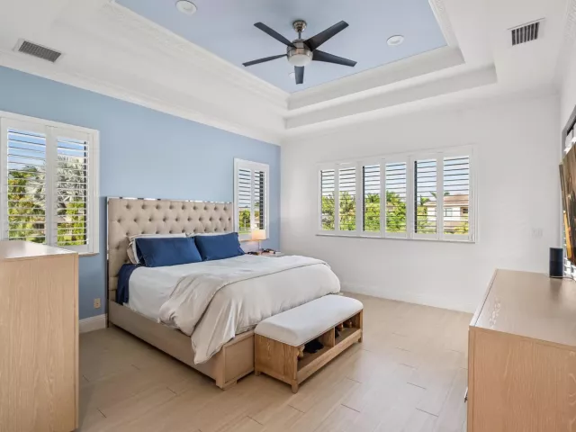 Продажа дома по адресу 17894 Monte Vista Drive - фото 9000077
