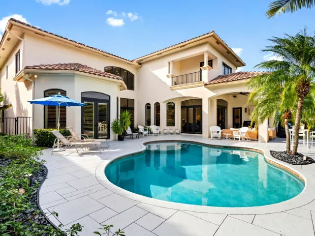 Продажа дома по адресу 17894 Monte Vista Drive - фото 9000081