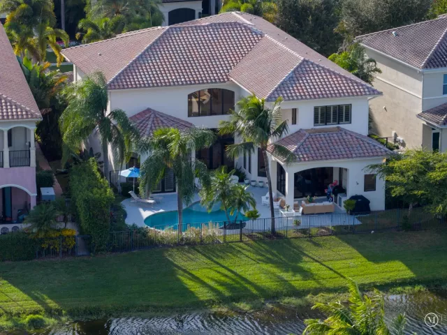 Продажа дома по адресу 17894 Monte Vista Drive - фото 9000087