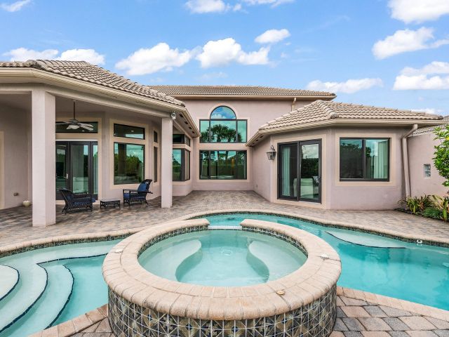 Продажа дома по адресу 15620 Glencrest Avenue - фото 6872684