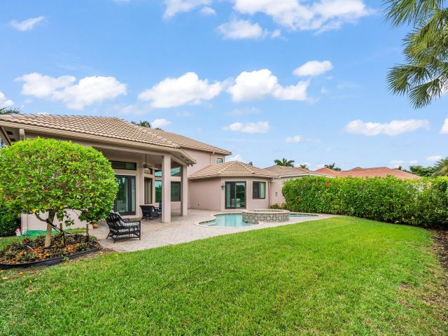 Продажа дома по адресу 15620 Glencrest Avenue - фото 6872688