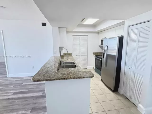 Продажа квартиры #2310 - фото 6801007