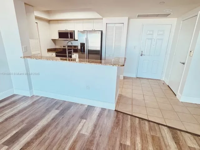 Продажа квартиры #2310 - фото 6801003