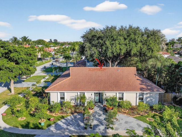 Продажа дома по адресу 7598 W Country Club Boulevard - фото 6814247