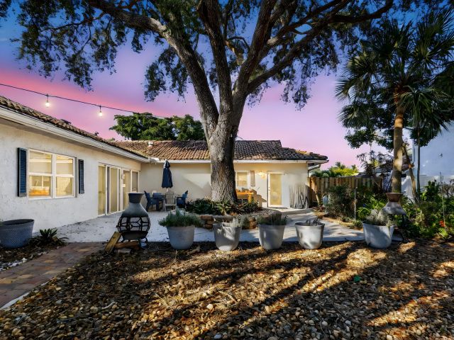 Продажа дома по адресу 7598 W Country Club Boulevard - фото 6814250