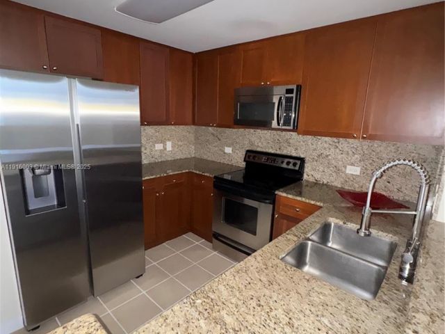 Квартира в аренду номерPH-06 - фото 7430878