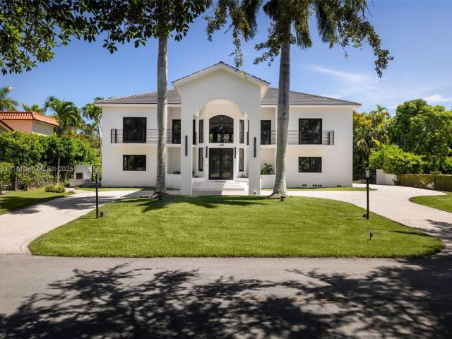 Продажа дома по адресу 6220 SW 144th St - фото 7535501