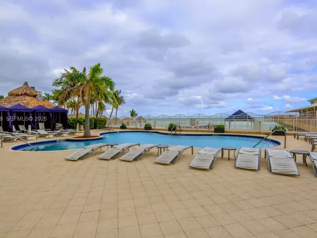 Продажа квартиры #1105 - фото 6812091