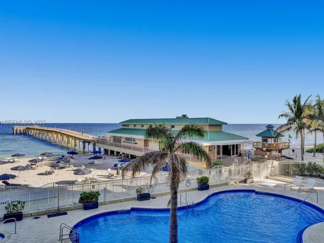 Продажа квартиры #1105 - фото 6812095