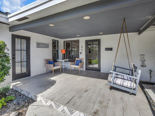 Дом в аренду по адресу 801 SW 5th Street - фото 6809362