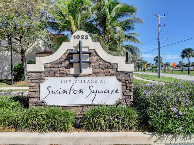 Дом в аренду по адресу 1019 W Longport Circle 5b - фото 6803653