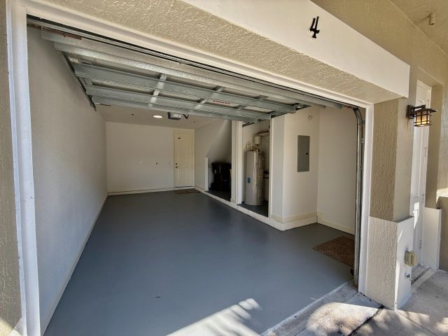 Дом в аренду по адресу 870 Marina Del Ray Lane 4 - фото 6808381