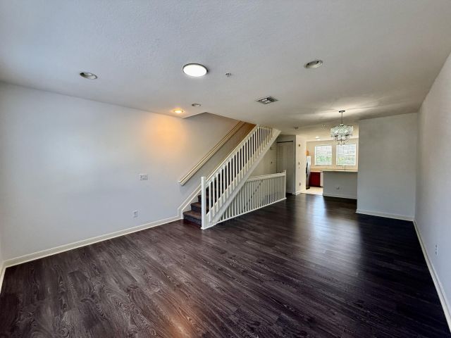 Дом в аренду по адресу 870 Marina Del Ray Lane 4 - фото 6808395