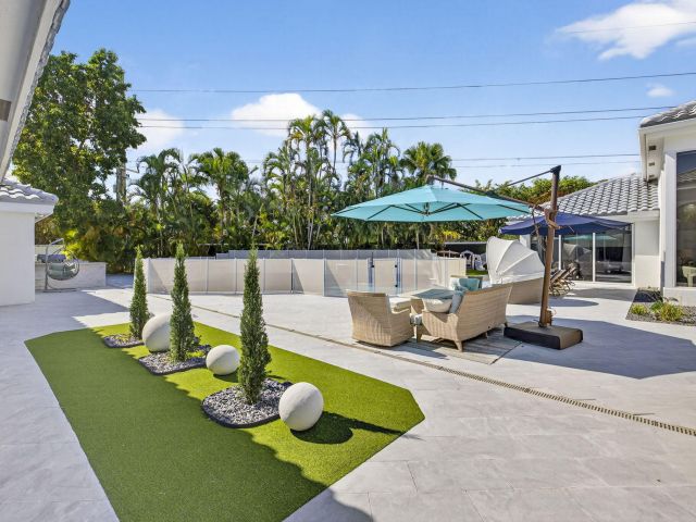 Продажа дома по адресу 2673 NW 64th Boulevard - фото 6814540