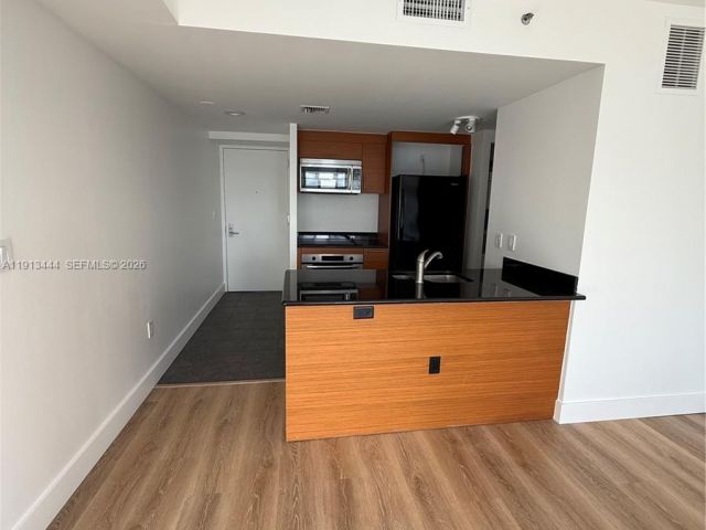 Продажа квартиры #4807 - фото 7444314